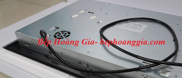 bếp từ Bosch PPI82560MS